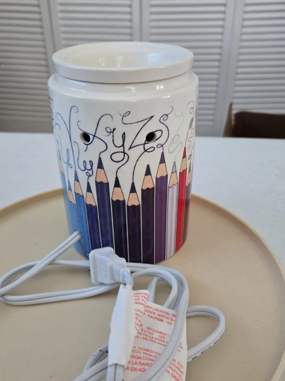 Scentsy Colorgraphy Wax Warmer Rainbow Colored Pencils Design Teacher Artist